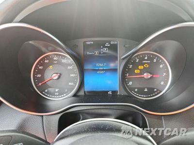 Zdjęcie 9 z 13 samochodu: 2022 MERCEDES-BENZ GLC 300 VIN:W1N0G8DB8NV363378 - miniatura