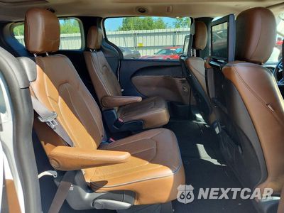 Zdjęcie 11 z 13 samochodu: 2019 CHRYSLER PACIFICA LIMITED VIN:2C4RC1GG7KR644045 - miniatura