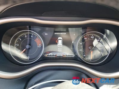 Zdjęcie 9 z 14 samochodu: 2016 JEEP CHEROKEE LIMITED VIN:1C4PJLDS7GW281746 - miniatura