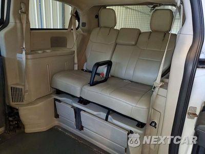 Zdjęcie 11 z 13 samochodu: 2014 DODGE GRAND CARAVAN SE VIN:2C4RDGBG5ER312097 - miniatura