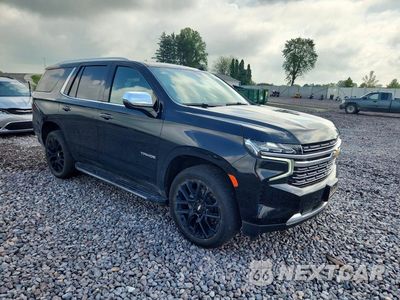 Czwarte zdjęcie samochodu z boku: 2023 CHEVROLET TAHOE K1500 PREMIER VIN:1GNSKSKL9PR377980 - miniatura