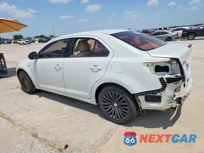 Drugie zdjęcie samochodu z przodu: 2011 SUZUKI KIZASHI SE VIN:JS2RE9A35B6111784 - miniatura