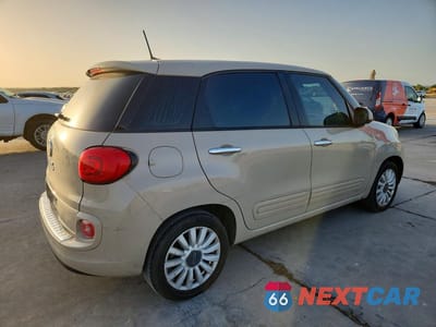 Trzecie zdjęcie samochodu z tyłu: 2017 FIAT 500L POP VIN:ZFBCFAAH7HZ038583 - miniatura