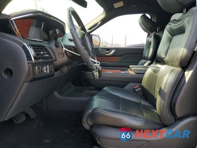 Zdjęcie 7 z 13 samochodu: 2022 LINCOLN NAVIGATOR L VIN:5LMJJ3MT8NEL13842 - miniatura