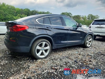 Trzecie zdjęcie samochodu z tyłu: 2016 BMW X4 XDRIVE28I VIN:5UXXW3C50G0R19947 - miniatura