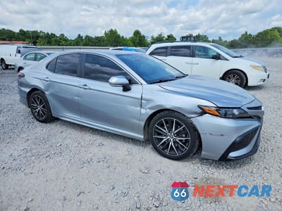Czwarte zdjęcie samochodu z boku: 2023 TOYOTA CAMRY HYBRID SE VIN:4T1S31AKXPU616647 - miniatura