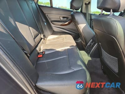 Zdjęcie 10 z 12 samochodu: 2014 BMW 328 XI VIN:WBA3G7C58EK296256 - miniatura