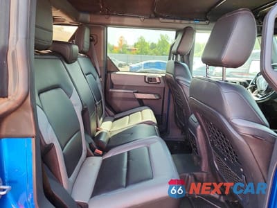 Zdjęcie 10 z 13 samochodu: 2021 FORD BRONCO BASE/BIG BEND/BLACK DIAMOND/OU VIN:1FMEE5BP3MLA98665 - miniatura