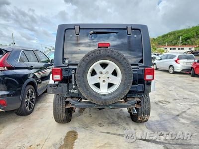 Zdjęcie 6 z 12 samochodu: 2013 JEEP WRANGLER UNLIMITED SPORT VIN:1C4HJWDG4DL698045 - miniatura