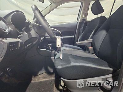 Zdjęcie 7 z 13 samochodu: 2024 NISSAN KICKS S VIN:3N1CP5BV2RL487431 - miniatura