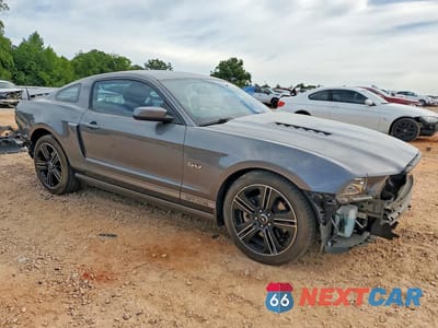 Czwarte zdjęcie samochodu z boku: 2013 FORD MUSTANG GT VIN:1ZVBP8CF0D5235801 - miniatura