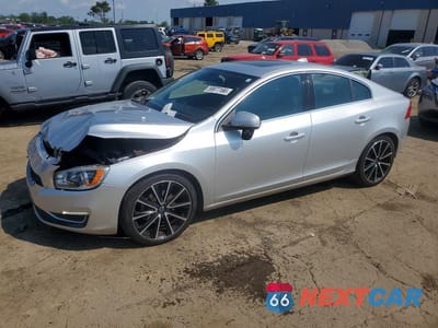 2016 VOLVO S60 PREMIER YV126MFK4G2411806 - główne zdjęcie licytacji z USA - miniatura