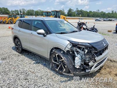 Czwarte zdjęcie samochodu z boku: 2024 MITSUBISHI OUTLANDER SE VIN:JA4J3VA82RZ043349 - miniatura