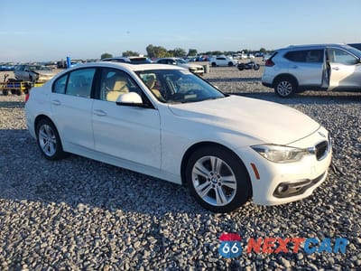 Czwarte zdjęcie samochodu z boku: 2018 BMW 330 I VIN:WBA8B9G51JNU98262 - miniatura