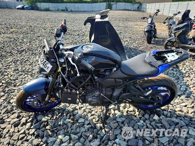 Trzecie zdjęcie samochodu z tyłu: 2025 YAMAHA MTN690 VIN:JYARM48E6SA002895 - miniatura