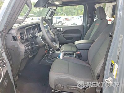 Zdjęcie 7 z 12 samochodu: 2025 JEEP WRANGLER RUBICON VIN:1C4PJXFN4SW645564 - miniatura
