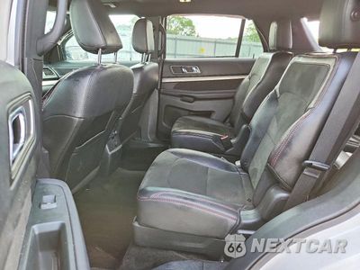 Zdjęcie 11 z 13 samochodu: 2018 FORD EXPLORER XLT VIN:1FM5K7D83JGB18329 - miniatura