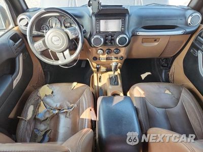 Zdjęcie 8 z 12 samochodu: 2016 JEEP WRANGLER UNLIMITED SAHARA VIN:1C4BJWEG9GL174947 - miniatura