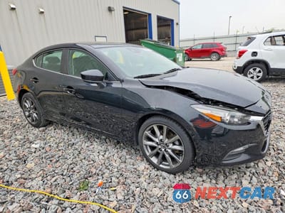 Czwarte zdjęcie samochodu z boku: 2018 MAZDA 3 TOURING VIN:3MZBN1V3XJM239764 - miniatura