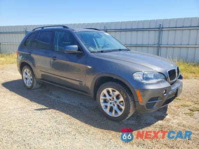 Czwarte zdjęcie samochodu z boku: 2012 BMW X5 XDRIVE35I VIN:5UXZV4C56CL757767 - miniatura