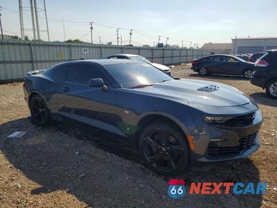 Czwarte zdjęcie samochodu z boku: 2019 CHEVROLET CAMARO SS VIN:1G1FH1R78K0144576 - miniatura