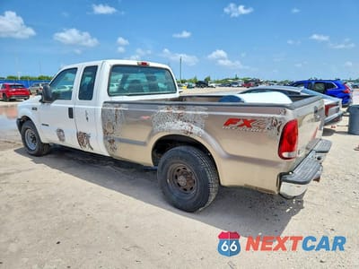 Drugie zdjęcie samochodu z przodu: 2000 FORD F250 SUPER DUTY VIN:1FTNX20F8YEB38384 - miniatura