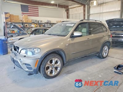 2011 BMW X5 XDRIVE35I 5UXZV4C59BL403708 - główne zdjęcie licytacji z USA - miniatura