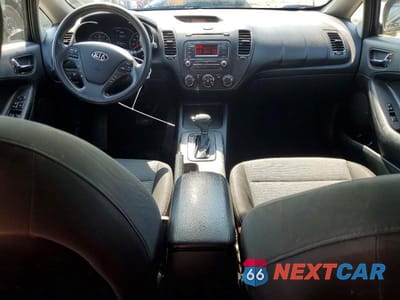 Zdjęcie 8 z 13 samochodu: 2015 KIA FORTE LX VIN:KNAFX4A63F5371095 - miniatura