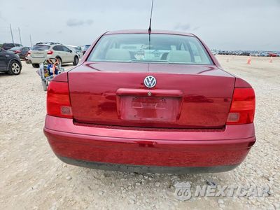 Zdjęcie 6 z 13 samochodu: 1998 VOLKSWAGEN PASSAT GLS VIN:WVWMA63B6WE389351 - miniatura
