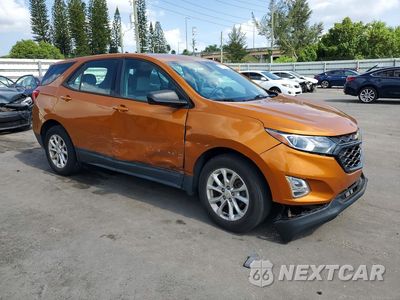 Czwarte zdjęcie samochodu z boku: 2018 CHEVROLET EQUINOX LS VIN:2GNAXHEV8J6208825 - miniatura