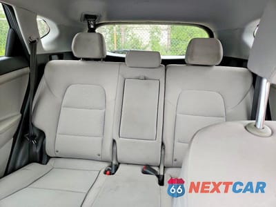 Zdjęcie 10 z 13 samochodu: 2021 HYUNDAI TUCSON VALUE VIN:KM8J33A42MU294364 - miniatura