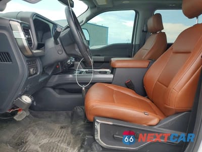Zdjęcie 7 z 12 samochodu: 2024 FORD F350 SUPER DUTY VIN:1FT8W3BMXREC60487 - miniatura