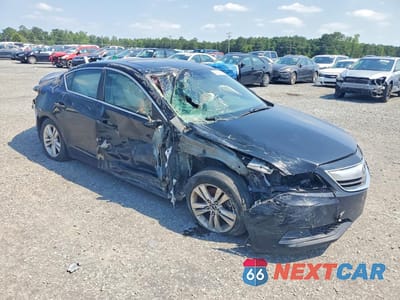 Czwarte zdjęcie samochodu z boku: 2013 ACURA ILX 20 VIN:19VDE1F33DE021201 - miniatura