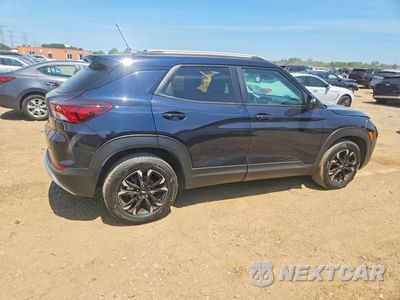 Trzecie zdjęcie samochodu z tyłu: 2021 CHEVROLET TRAILBLAZER LT VIN:KL79MPSL2MB140599 - miniatura