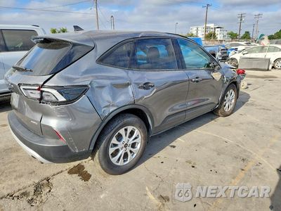 Trzecie zdjęcie samochodu z tyłu: 2025 FORD ESCAPE ACTIVE VIN:1FMCU9GNXSUB19947 - miniatura