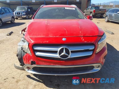 Piąte zdjęcie samochodu w środku: 2016 MERCEDES-BENZ GLA 250 4MATIC VIN:WDCTG4GB0GJ209048 - miniatura