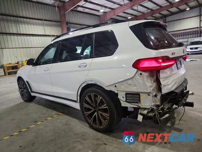 Drugie zdjęcie samochodu z przodu: 2022 BMW X7 VIN:5UXCX6C02N9J96015 - miniatura