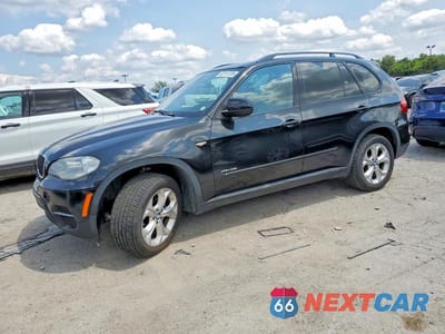 2013 BMW X5 XDRIVE35I 5UXZV4C51D0E04665 - główne zdjęcie licytacji z USA - miniatura