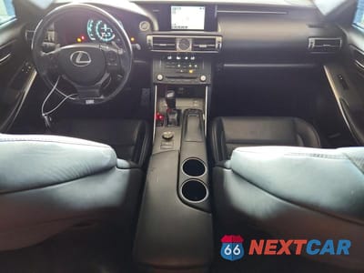 Zdjęcie 8 z 12 samochodu: 2016 LEXUS IS 350 VIN:JTHBE1D23G5027751 - miniatura