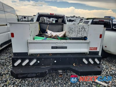 Zdjęcie 6 z 12 samochodu: 2019 FORD F350 SUPER DUTY VIN:1FT8W3BT1KEG01174 - miniatura