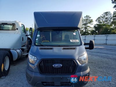 Piąte zdjęcie samochodu w środku: 2021 FORD TRANSIT 350 HD DELIVERY TRUCK VIN:1FDDF6P80MKA92733 - miniatura