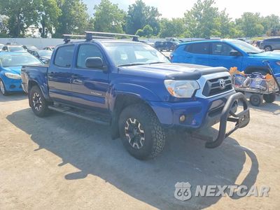 Czwarte zdjęcie samochodu z boku: 2015 TOYOTA TACOMA V6 VIN:3TMLU4EN8FM169816 - miniatura