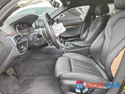 Zdjęcie 7 z 13 samochodu: 2018 BMW 530 XI VIN:WBAJA7C57JWC77065 - miniatura