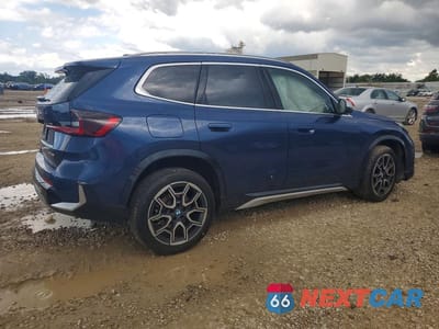 Trzecie zdjęcie samochodu z tyłu: 2024 BMW X1 XDRIVE28I VIN:WBX73EF08R5030182 - miniatura