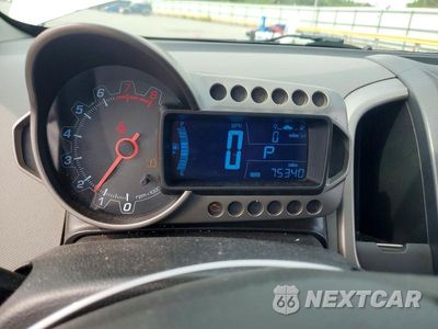Zdjęcie 9 z 12 samochodu: 2013 CHEVROLET SONIC LT VIN:1G1JC5SB3D4178290 - miniatura