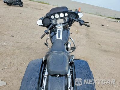 Zdjęcie 6 z 8 samochodu: 2015 HARLEY-DAVIDSON FLHXS STREET GLIDE SPECIAL VIN:1HD1KRM10FB681603 - miniatura