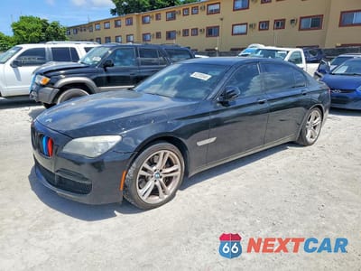2013 BMW 750 LXI WBAYF8C51DD140108 - główne zdjęcie licytacji z USA - miniatura