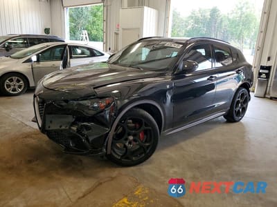 2024 ALFA ROMEO STELVIO TI ZASPAKBN8R7D85240 - główne zdjęcie licytacji z USA - miniatura