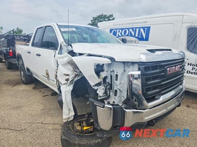 Czwarte zdjęcie samochodu z boku: 2024 GMC SIERRA K2500 HEAVY DUTY VIN:1GT59LE71RF453606 - miniatura