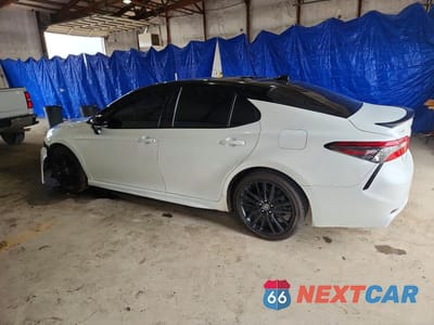 Drugie zdjęcie samochodu z przodu: 2022 TOYOTA CAMRY XSE VIN:4T1K61BK0NU067284 - miniatura